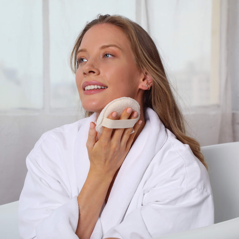 Daily Exfoliating Body Scrubber by Daily Concepts luxury Spa goods DAILY CONCEPTS